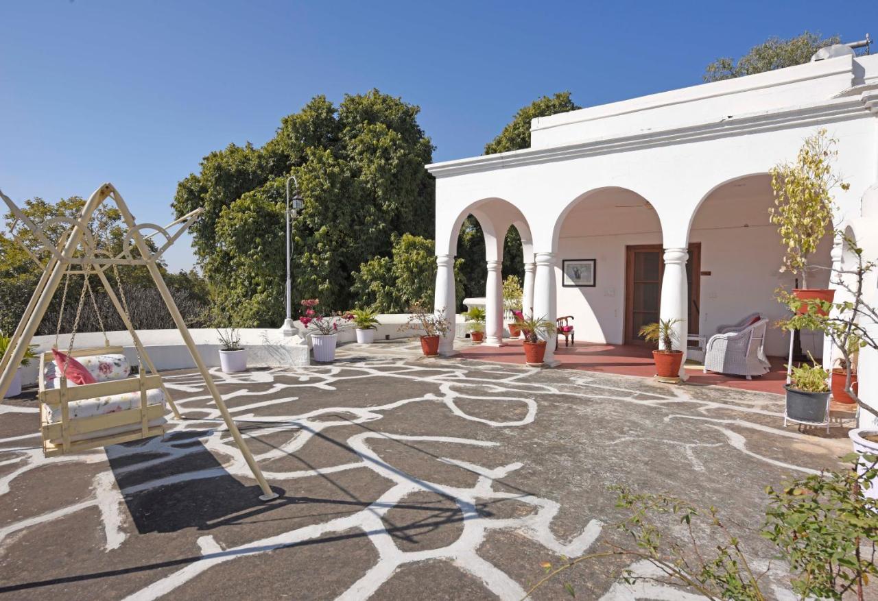 Готель Shahpura Bagh Екстер'єр фото